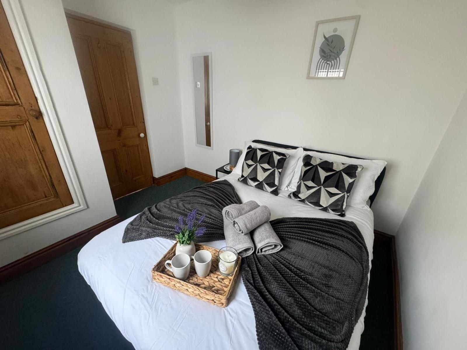 Robinson's Retreat - - District * Cockermouth